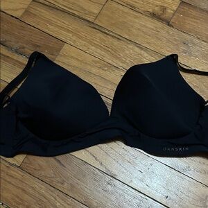 Danskin Women's Elegant Black Bra